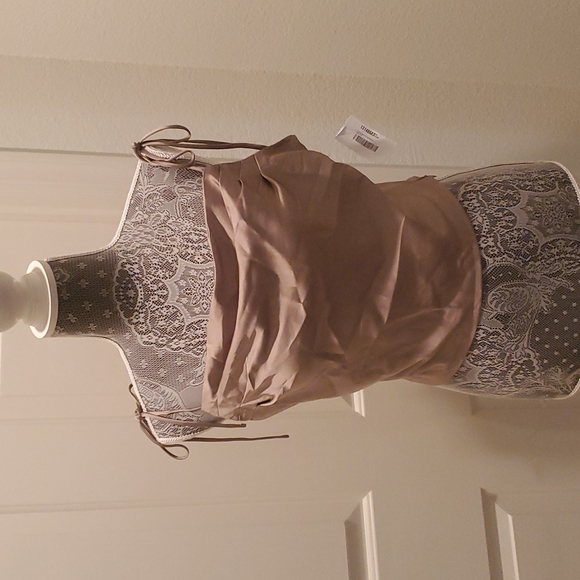 Fore Womens Beige Satin Tie Strap Party Cami Top NWT sz L - Picture 3 of 9
